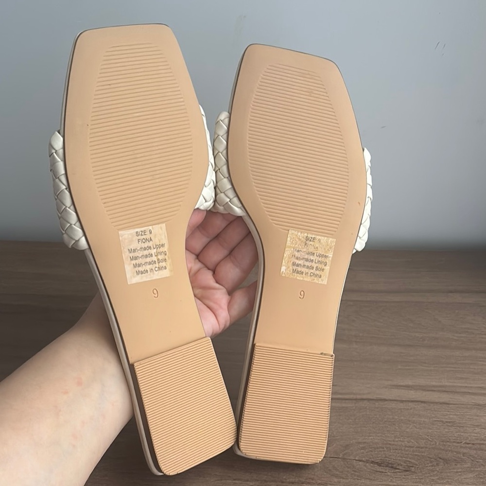 Billini Women's Cream Woven Slide Sandals size 9 NWOT - Picture 4 of 4
